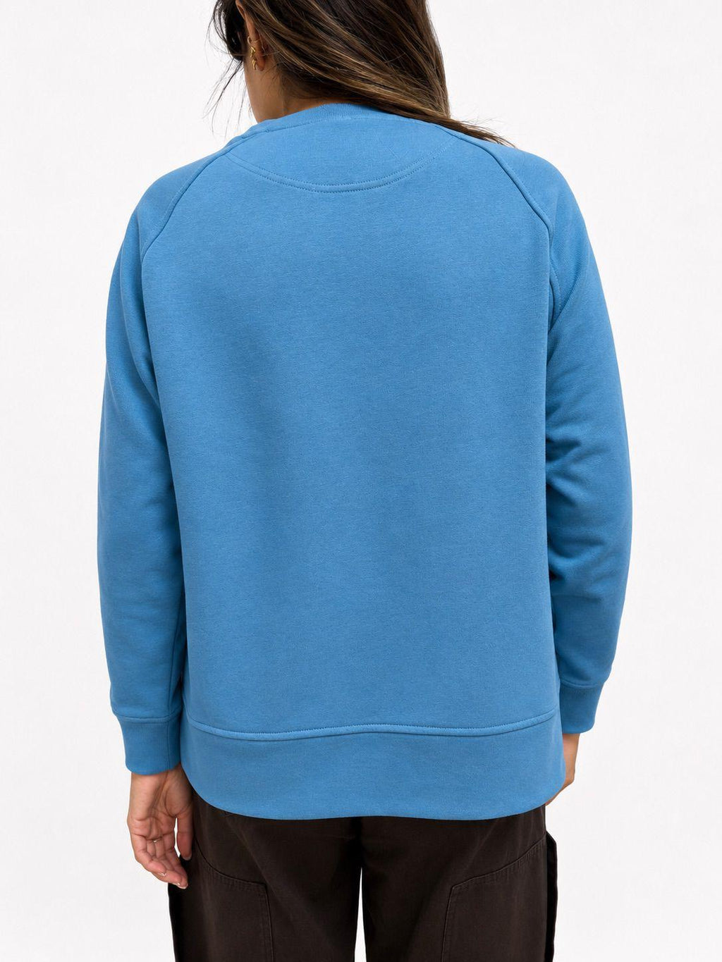 Sweat Col Rond Femme – Coupe Relax avec Coutures Raglan